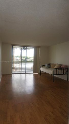 1100 Colony Point Cir 206, Pembroke Pines, FL 33026