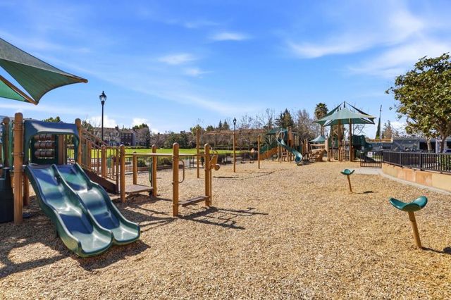 88 Bush Street 3178, San Jose, CA 95126