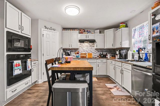 6705 Long Island Road, Catawba, NC 28609