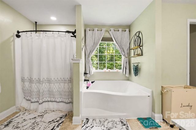 6705 Long Island Road, Catawba, NC 28609