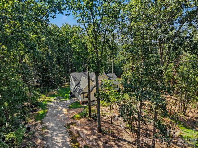 6705 Long Island Road, Catawba, NC 28609