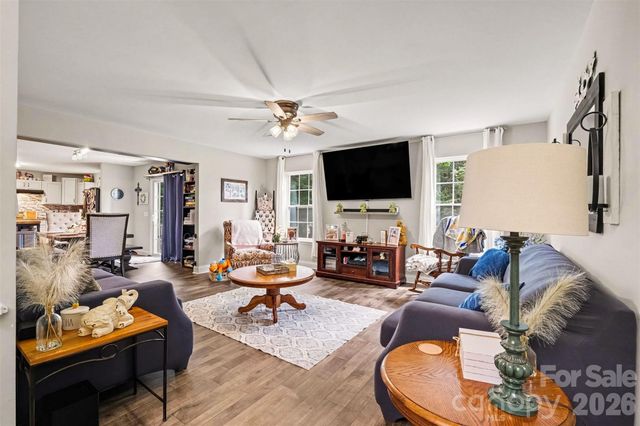 6705 Long Island Road, Catawba, NC 28609