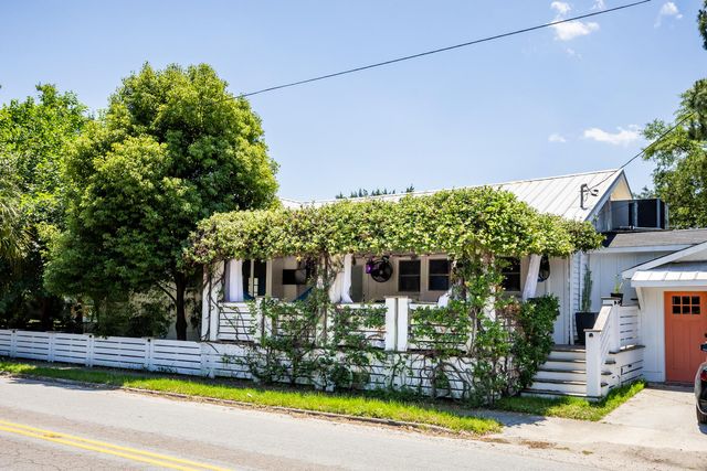 43 N Enston Avenue, Charleston, SC 29403
