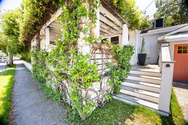 43 N Enston Avenue, Charleston, SC 29403