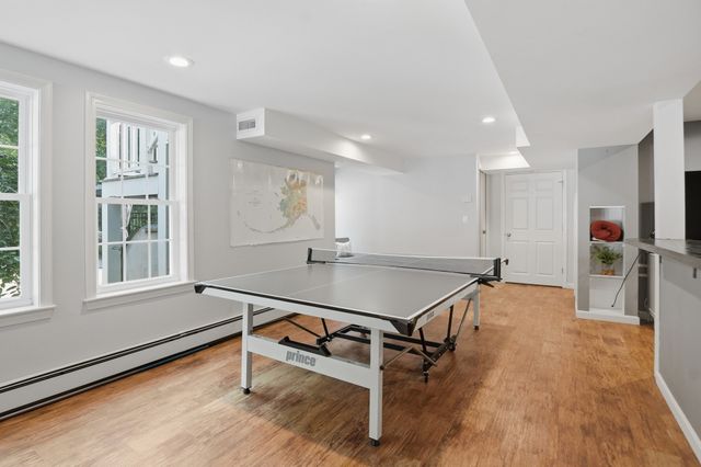 5 Dunny Cove Road, Uxbridge, MA 01569