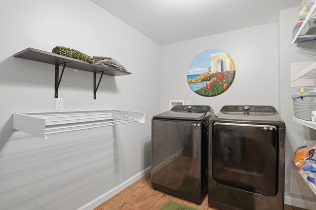 5 Dunny Cove Road, Uxbridge, MA 01569