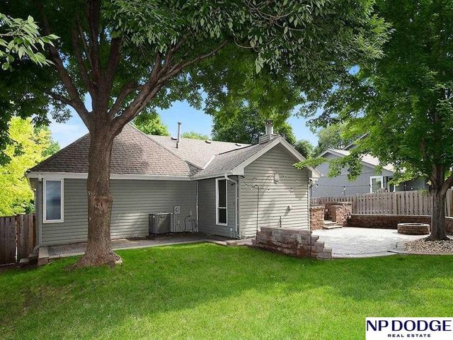 15523 Hamilton Street, Omaha, NE 68154