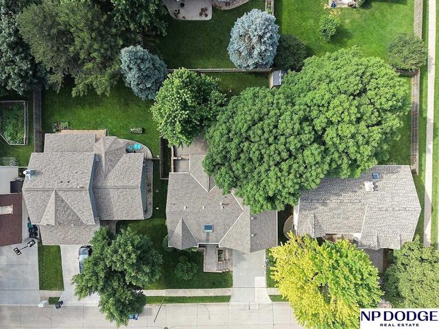 15523 Hamilton Street, Omaha, NE 68154