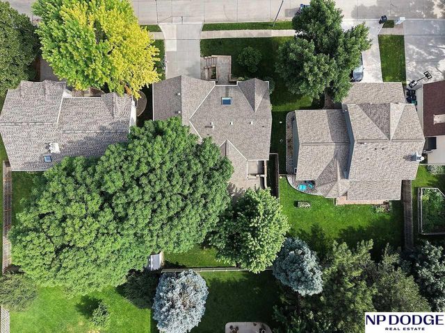 15523 Hamilton Street, Omaha, NE 68154
