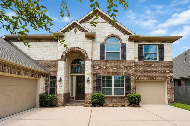 8018 Rippling Stream Lane, Richmond, TX 77407
