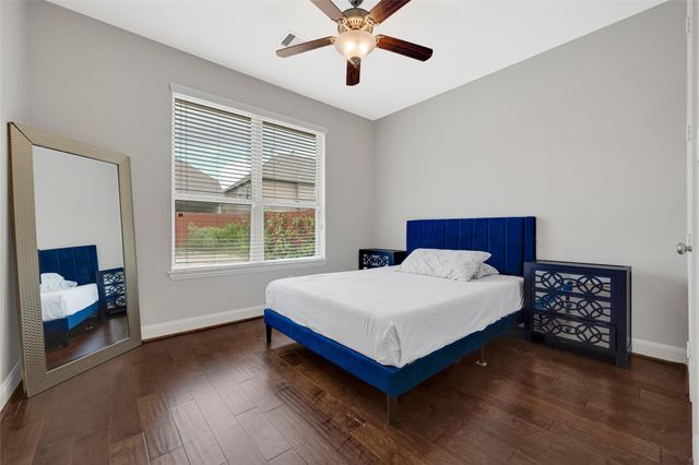 8018 Rippling Stream Lane, Richmond, TX 77407