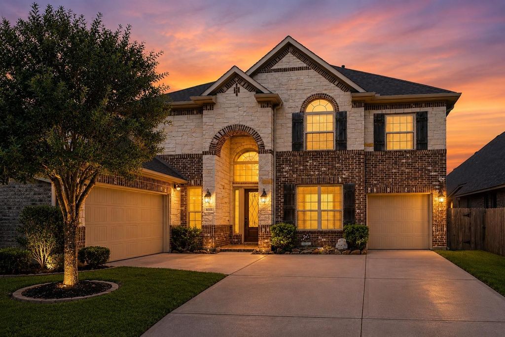8018 Rippling Stream Lane, Richmond, TX 77407