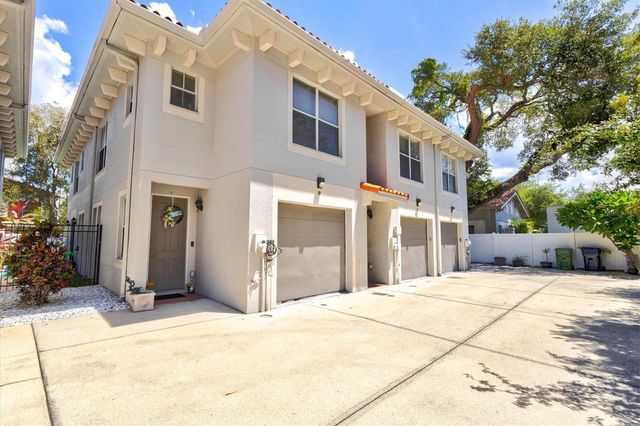 212 S DAKOTA AVENUE E, Tampa, FL 33606