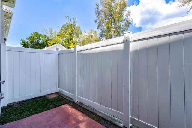 212 S DAKOTA AVENUE E, Tampa, FL 33606