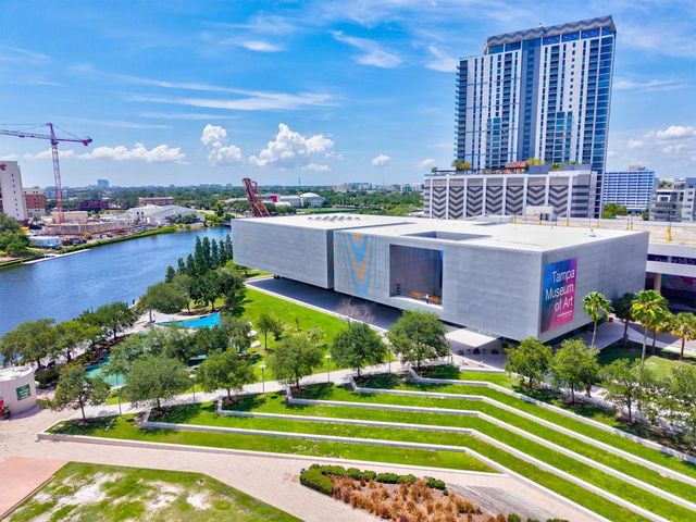 212 S DAKOTA AVENUE E, Tampa, FL 33606