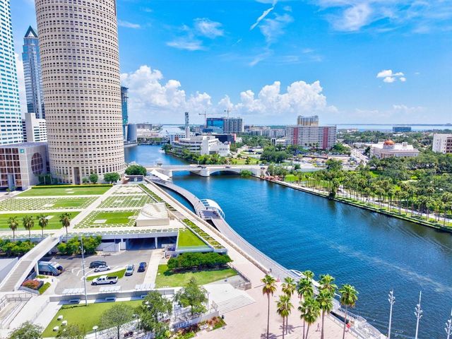 212 S DAKOTA AVENUE E, Tampa, FL 33606