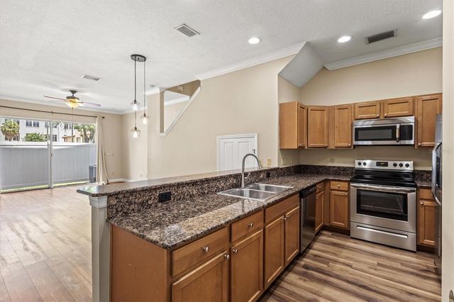 212 S DAKOTA AVENUE E, Tampa, FL 33606