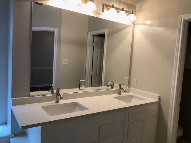 1406 Oxford Drive, Mansfield, TX 76063