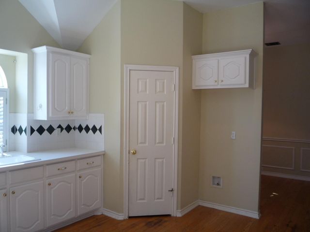 1406 Oxford Drive, Mansfield, TX 76063