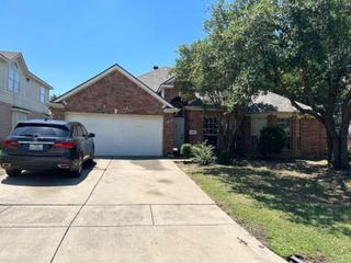1406 Oxford Drive, Mansfield, TX 76063