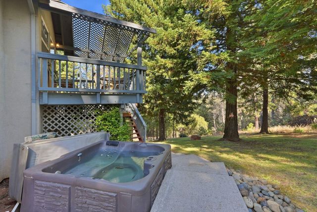 1235 Naturewood Drive, Meadow Vista, CA 95722