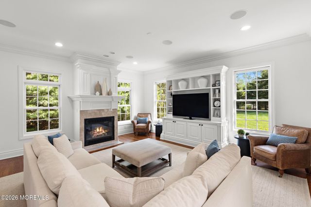 29 Buena Vista Avenue, Rumson, NJ 07760