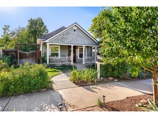 2739 S Lincoln St, Englewood, CO 80113