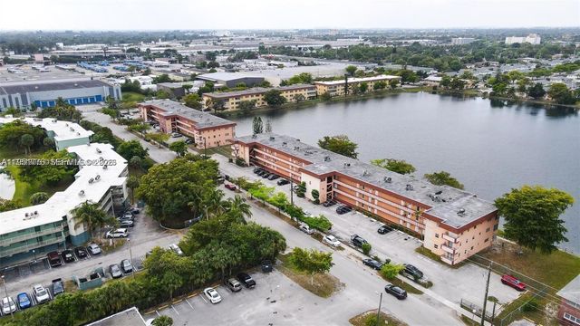 18900 NE 3rd Ct 510, Miami, FL 33179