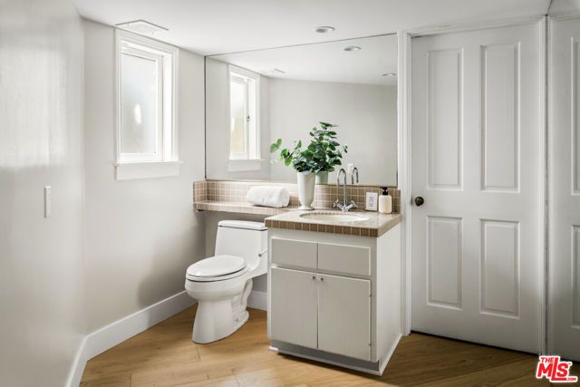 1143 Sierra Alta Way, Los Angeles, CA 90069