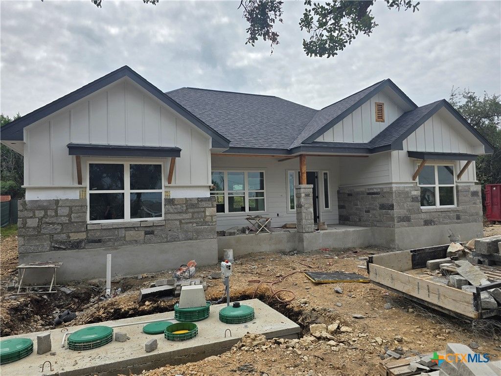 535 Buck Run Pass, Canyon Lake, TX 78133