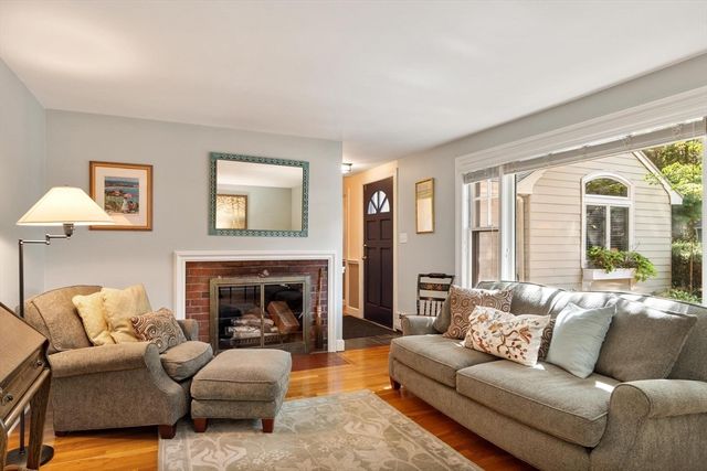 5 Hemlock Street, Beverly, MA 01915