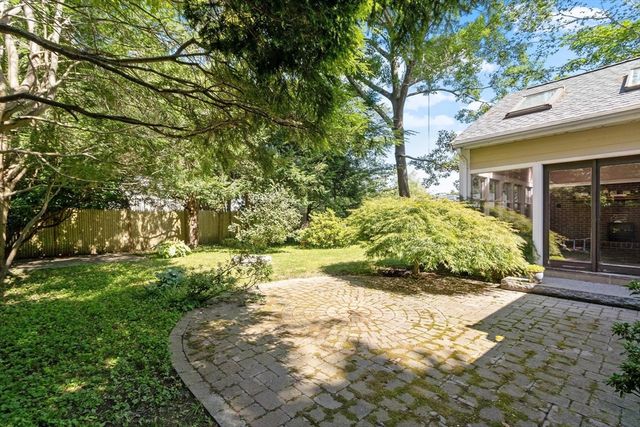 5 Hemlock Street, Beverly, MA 01915