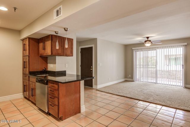 4444 E PARADISE VILLAGE Parkway N 123, Phoenix, AZ 85032