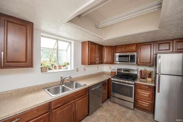 417 Trace Four, West Lafayette, IN 47906
