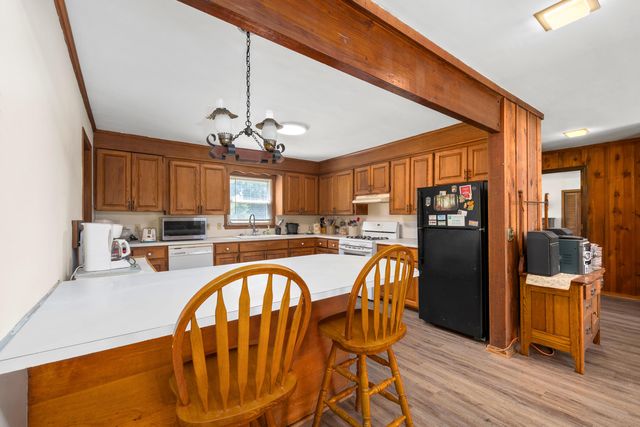 1295 Benbow Drive, Summerton, SC 29148