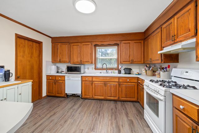 1295 Benbow Drive, Summerton, SC 29148