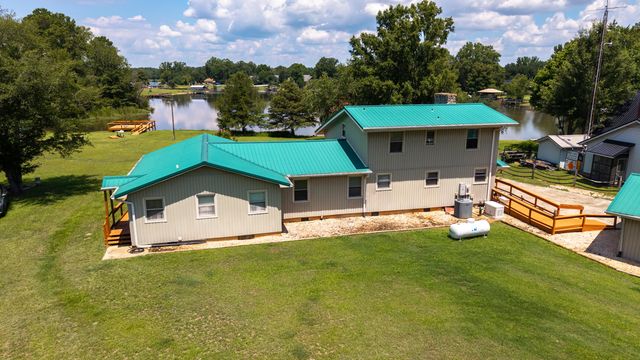 1295 Benbow Drive, Summerton, SC 29148