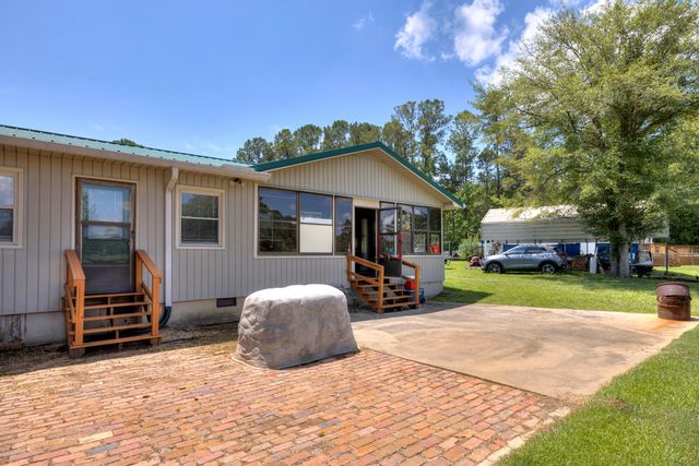 1295 Benbow Drive, Summerton, SC 29148