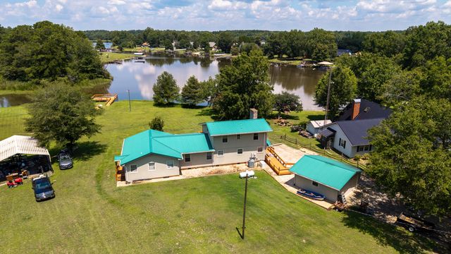 1295 Benbow Drive, Summerton, SC 29148