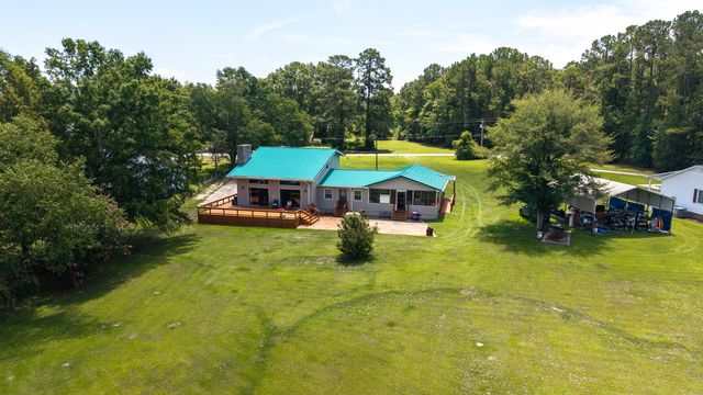 1295 Benbow Drive, Summerton, SC 29148