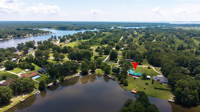 1295 Benbow Drive, Summerton, SC 29148