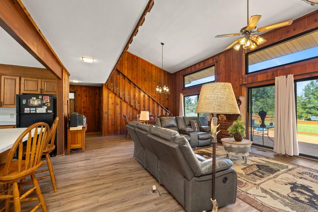 1295 Benbow Drive, Summerton, SC 29148