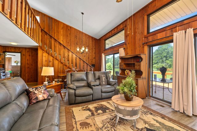 1295 Benbow Drive, Summerton, SC 29148