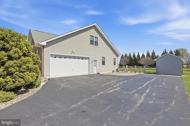195 WINNOW DR, Clayton, DE 19938