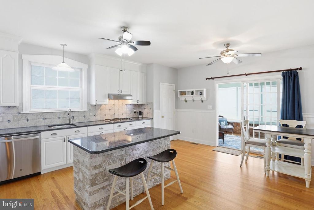 Image 18 of property listing at 195 WINNOW DR, Clayton, DE 19938