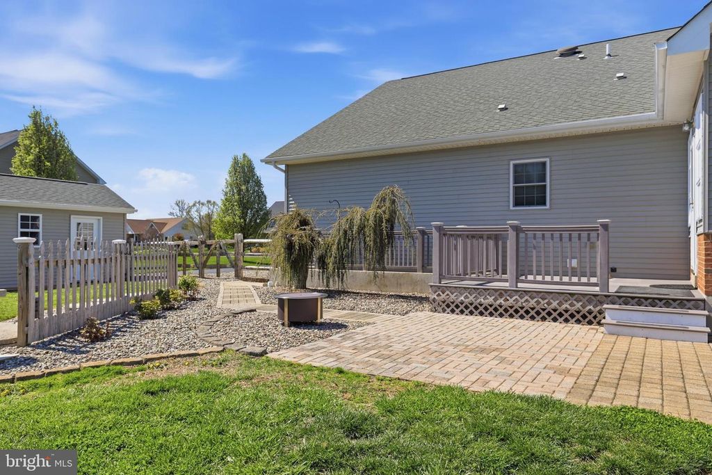 Image 51 of property listing at 195 WINNOW DR, Clayton, DE 19938