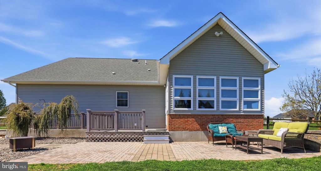 Image 52 of property listing at 195 WINNOW DR, Clayton, DE 19938