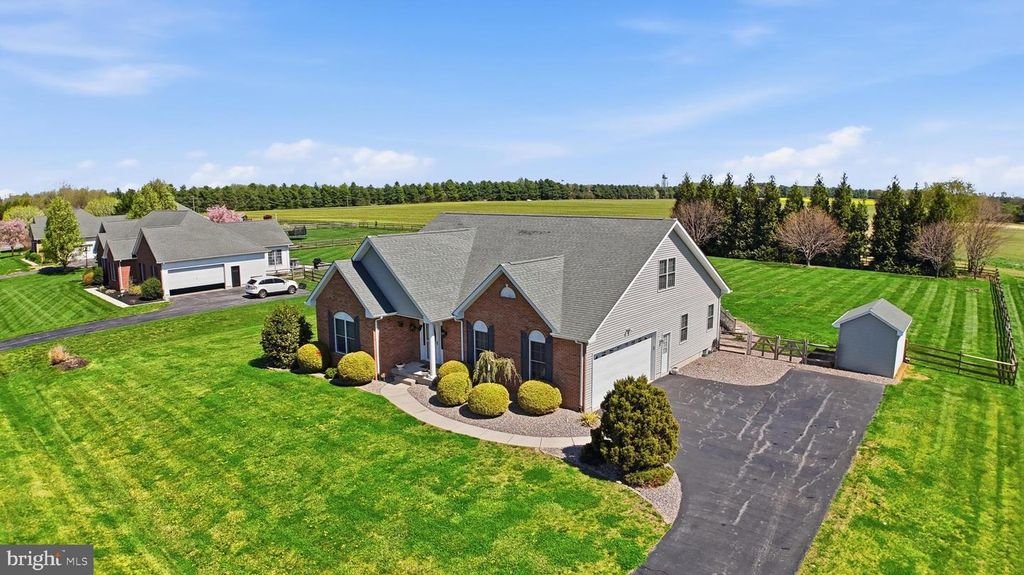 Image 58 of property listing at 195 WINNOW DR, Clayton, DE 19938