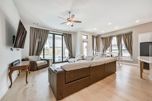 16911 Lupine Meadow Lane, Humble, TX 77346