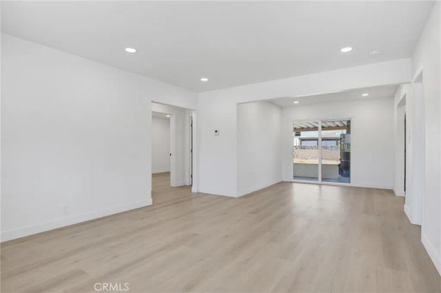 570 N East End Avenue, Pomona, CA 91767